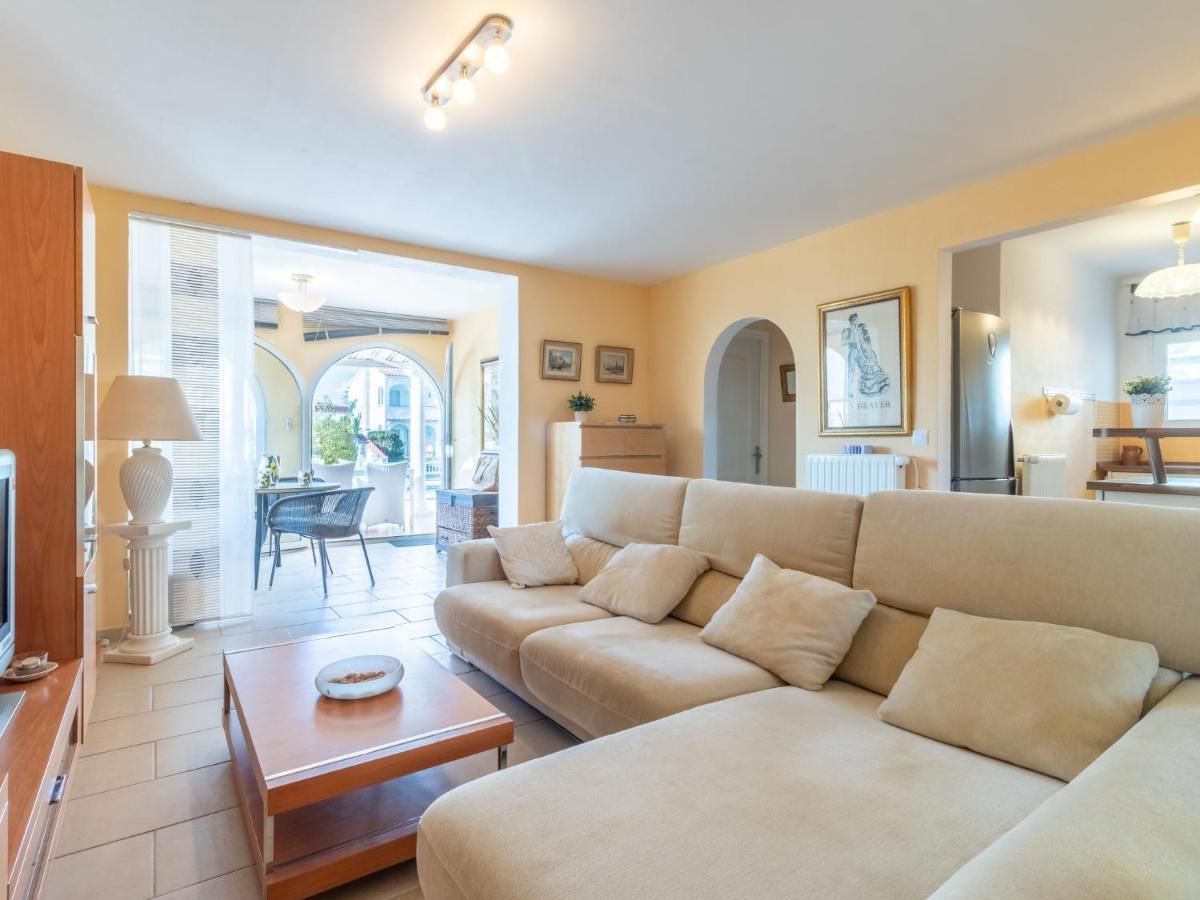 Holiday Home Bonica By Interhome Empuriabrava Extérieur photo